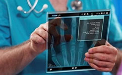 蘋(píng)果的醫(yī)療雄心：醫(yī)院里每個(gè)病人手里都有iPad